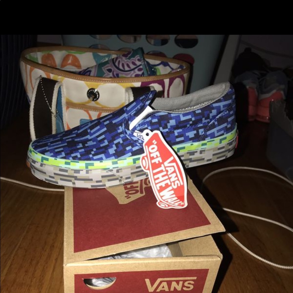 Boys size 3 VANS. Never worn. Brand new with tags.